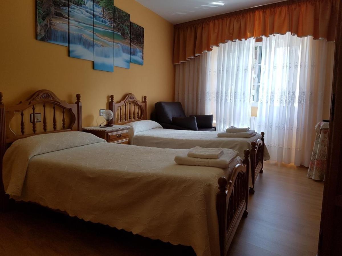 Habitaciones A Casa De Pepe Тріакастела Екстер'єр фото