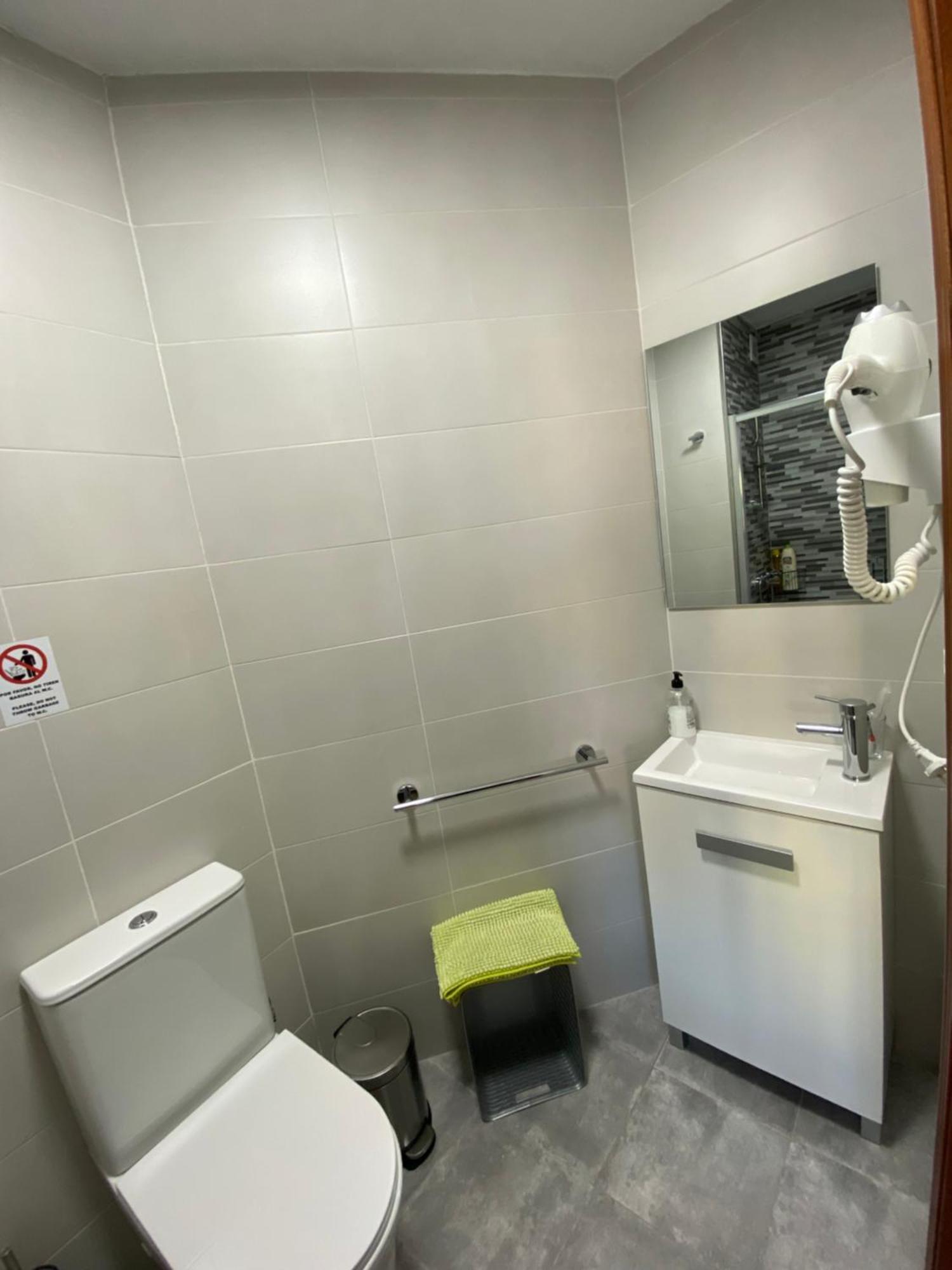 Habitaciones A Casa De Pepe Тріакастела Екстер'єр фото